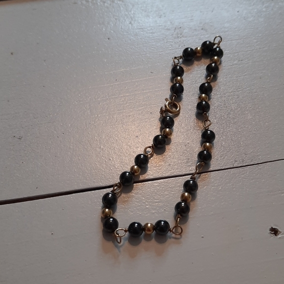 Hematite and gold filled necklace and bracelet - Picture 2 of 3